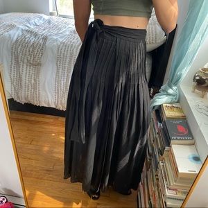 black pleated aritzia maxi wrap skirt